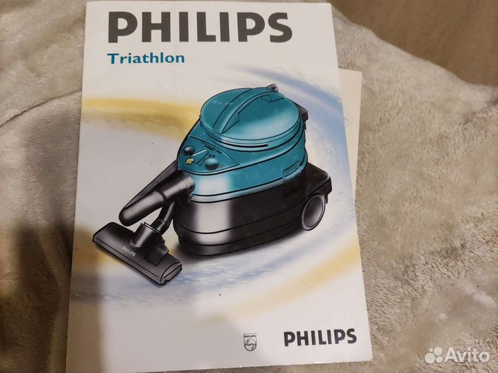 Моющий пылесос Philips