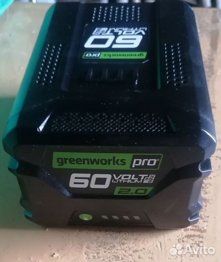 Аккумуляторный снегоуборщик-снеголопата greenworks