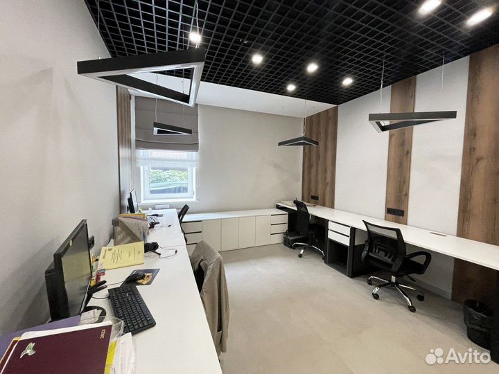 Дизайнер интерьера