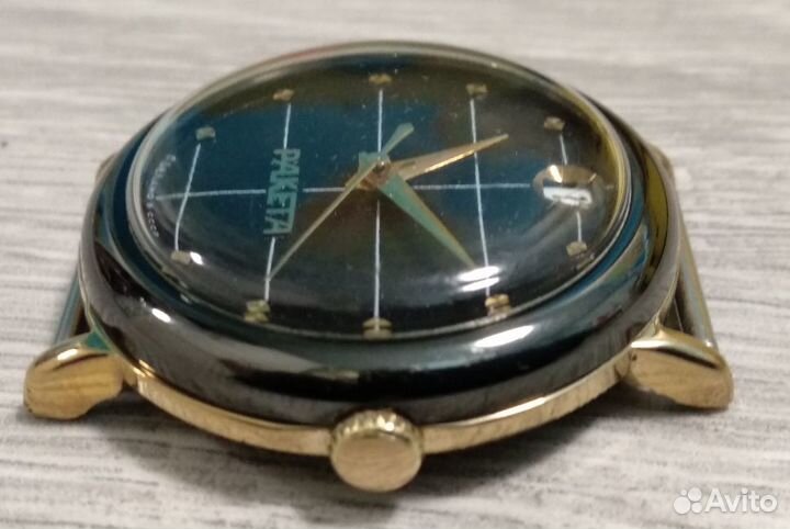 Часы наручные СССР 