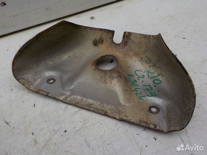 Экран коллектора выпускного Kia Rio 2011