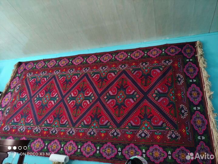 Ковер шерстяной ручной работы