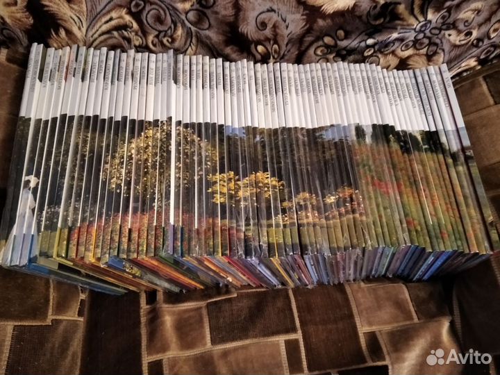 Книги издание серии 