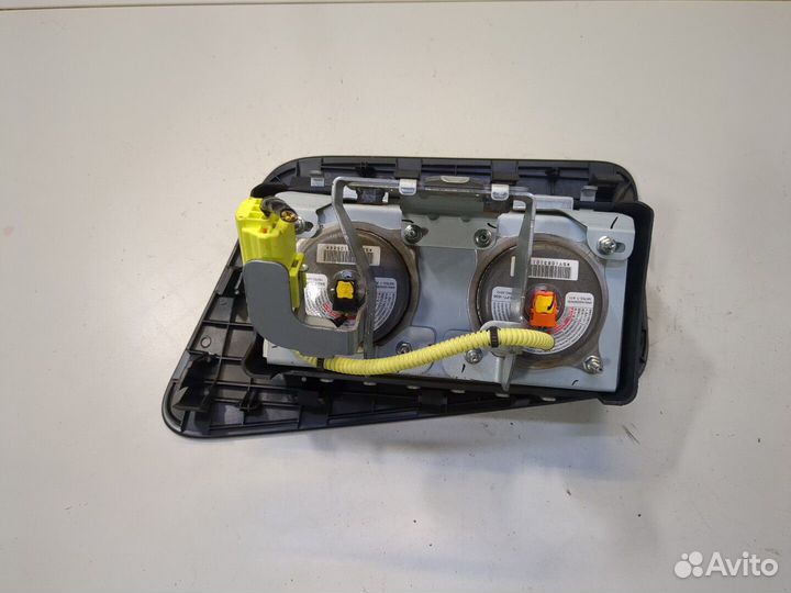 Airbag пассажира Nissan Juke, 2011