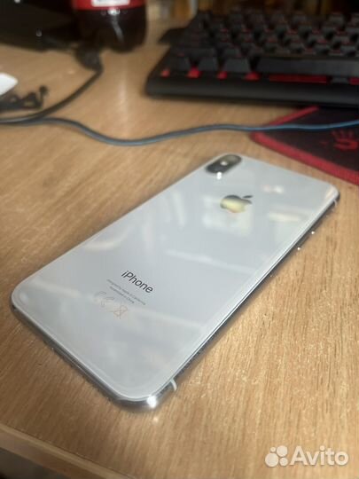 iPhone X, 256 ГБ