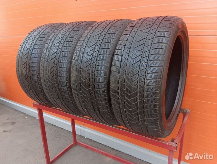 Pirelli Scorpion Winter 285/40 R21 109V