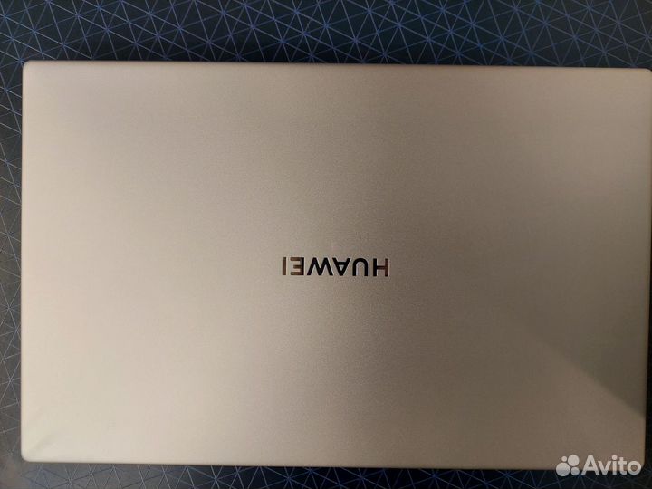 Ultrabook Huawei D15 15.6 i5-1135G7 8Гб 256SSD