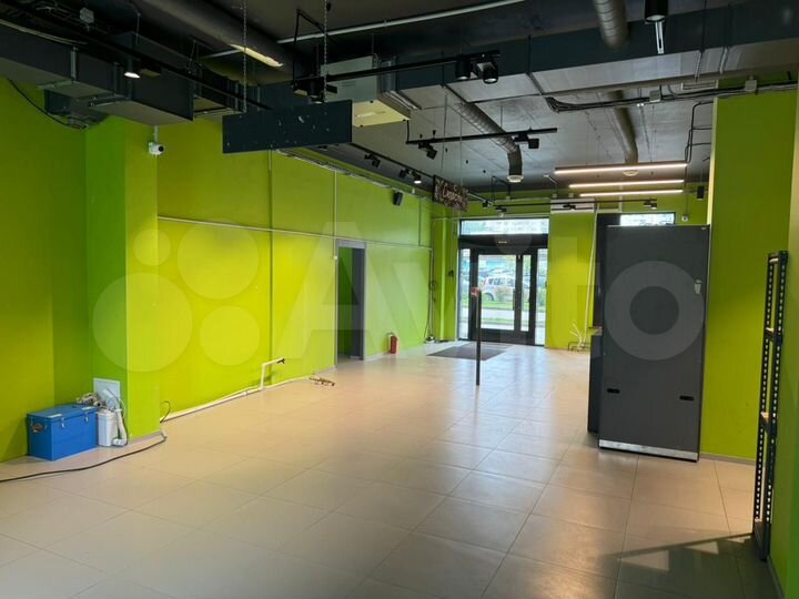 Торговая площадь, 55 м²