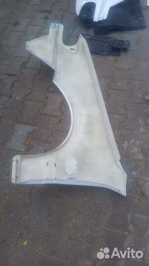 Пластиковые крылья audi 100 c4 s4