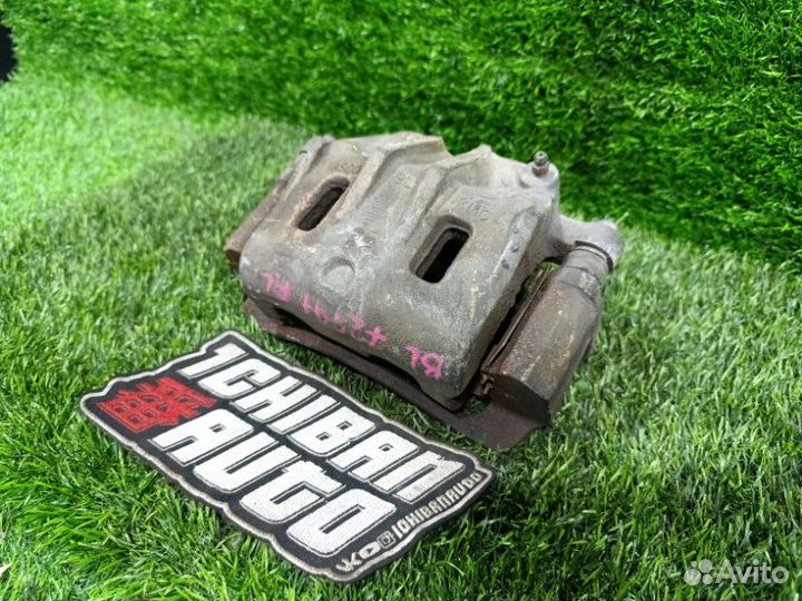 Суппорт передний левый Kia Sorento BL D4CB 2002