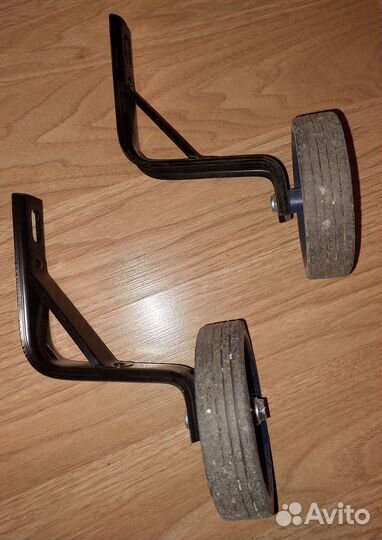 Боковые/Доп колёса на детский велик на 11-20 диам