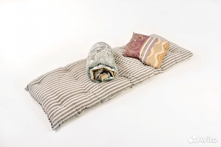 Кровать металлическая двухъярусная