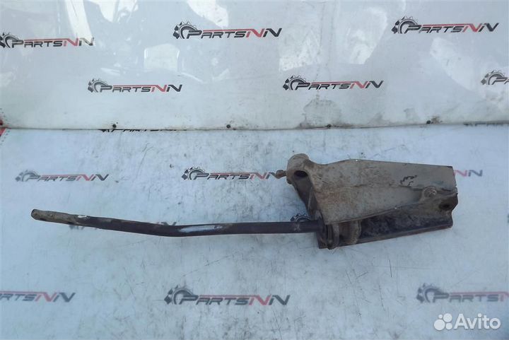 Рычаг передний правый Митсубиши Паджеро Io Пинин