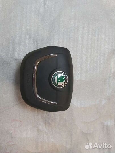 Skoda Octavia A5 Подушка безопасности в руль