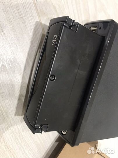 Автомобильный видеорегистратор RVI R04L