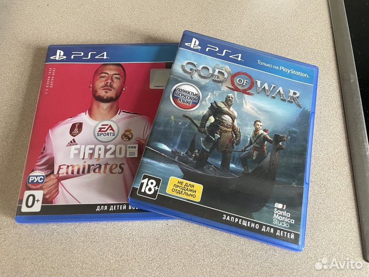 God of war и fifa 20 ps 4