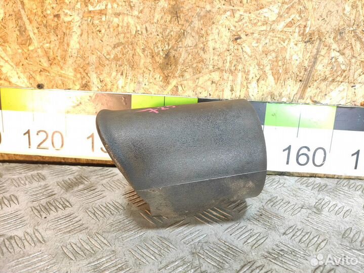 Кожух рулевой колонки E 124