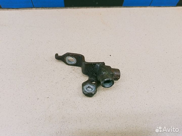 Распределитель тормозных сил Land Cruiser (150) -P