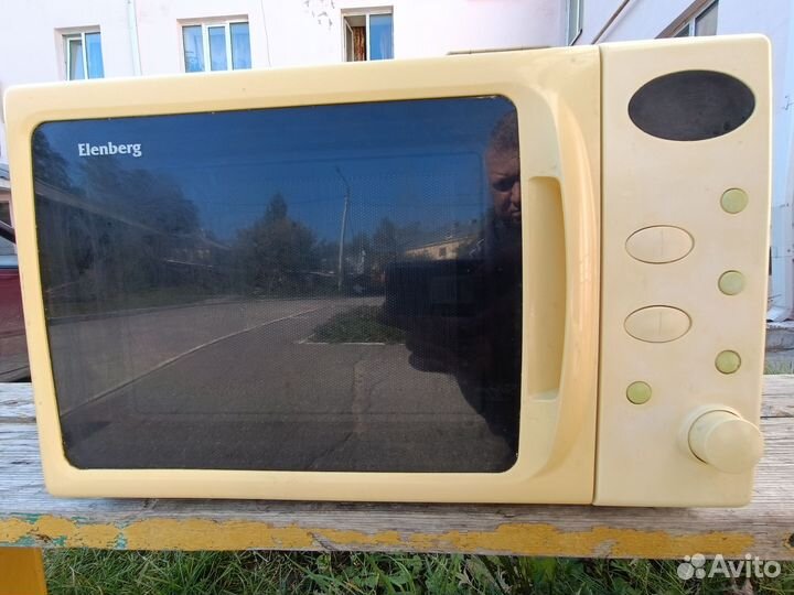 Микроволновая печь Эленберг