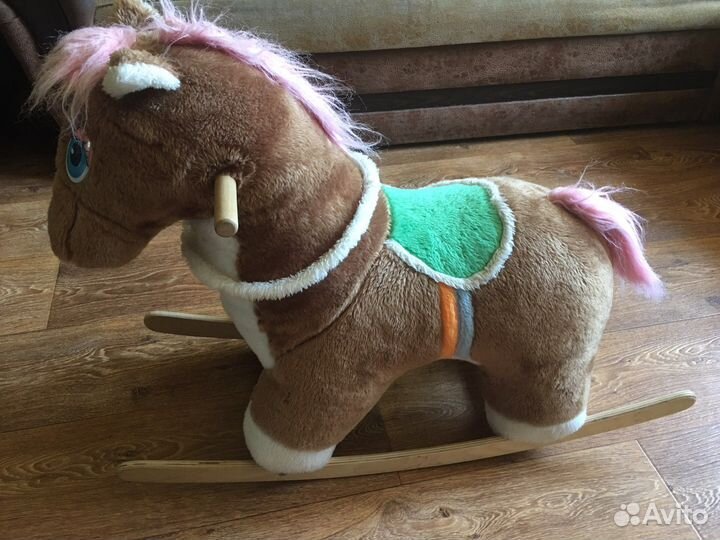 Качалка лошадь