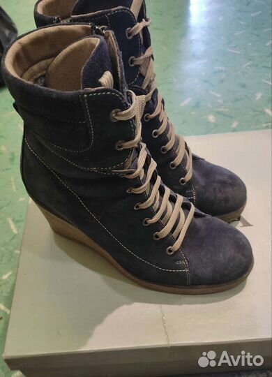 Полусапожки зимние 38