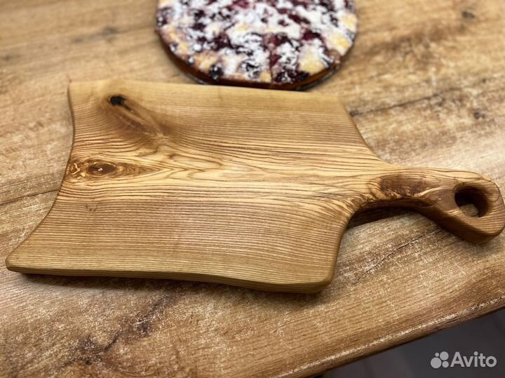 Разделочная доска из дерева