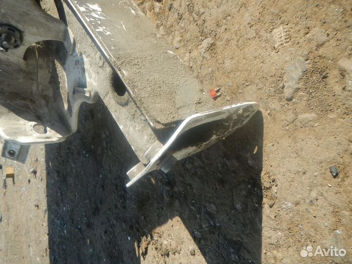 Б/У Б/У Лонжерон передний правый, Volkswagen