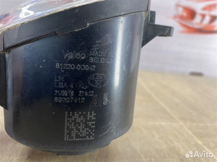 Фара противотуманная левая Toyota Camry V40