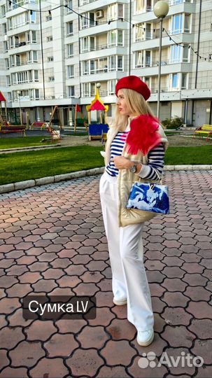 Цветок Брошь ручной работы