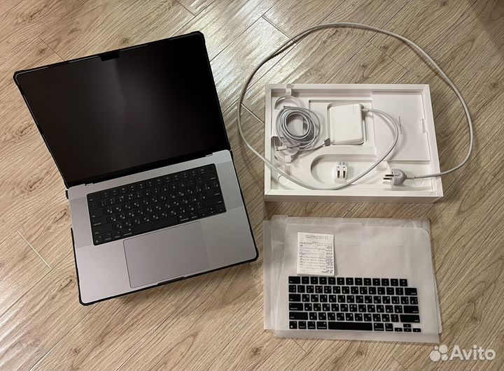 Macbook Pro 16 M1 16gb 1TB