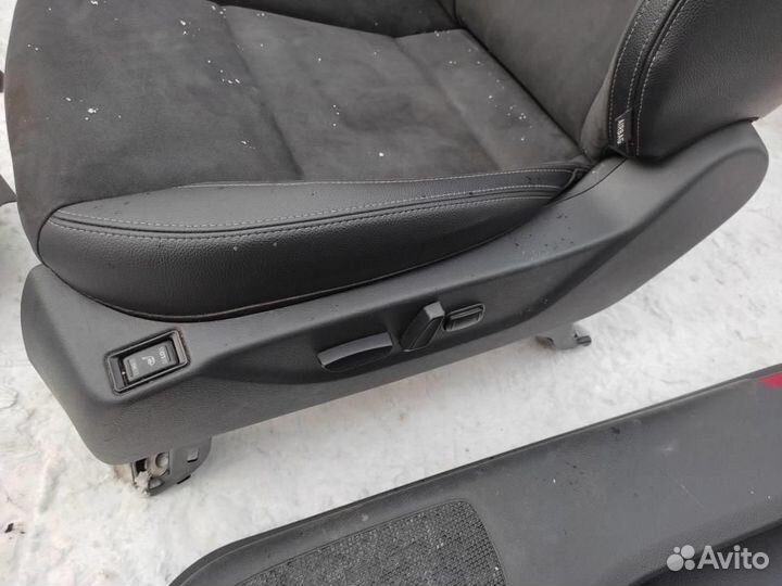 Салон w470 X-class 699.301 2018