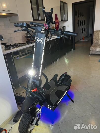 Продаю электросамокат dualtron X