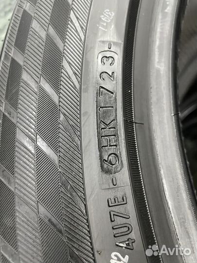 Yokohama BluEarth Winter V905 265/50 R20 111V