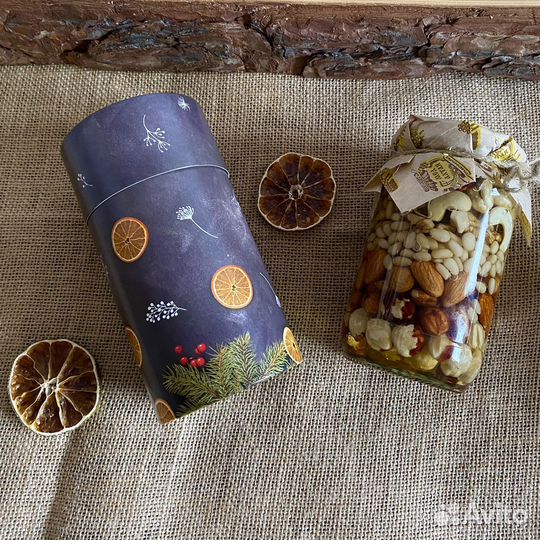 Орех и мед. Мед и орехи. Новый год подарок