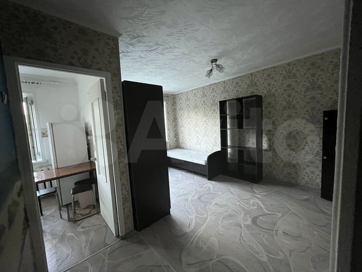 1-к. квартира, 30 м², 5/5 эт.