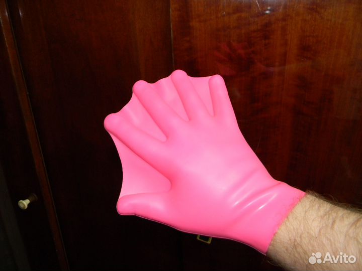 Перчатки для плавания