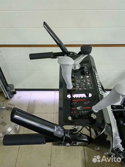 Снегоуборщик hyundai S 7066