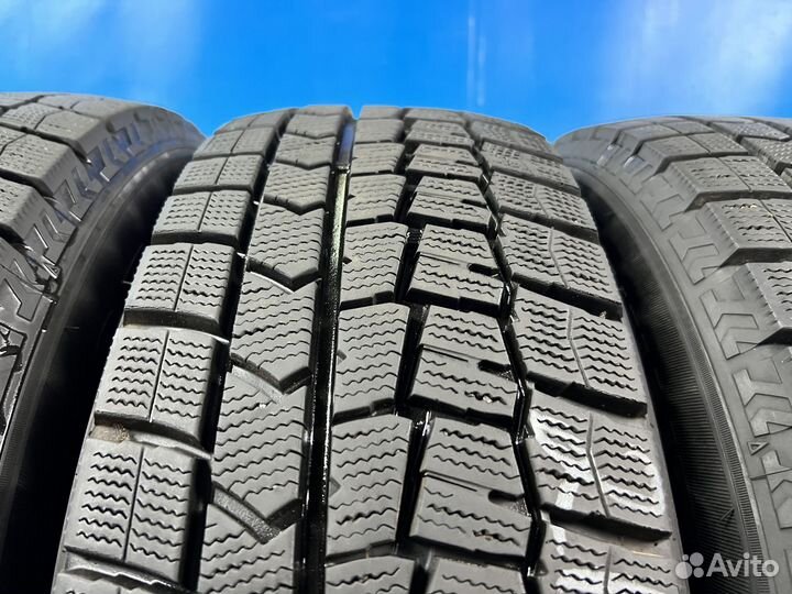 Dunlop Winter Maxx WM02 215/70 R16 100T