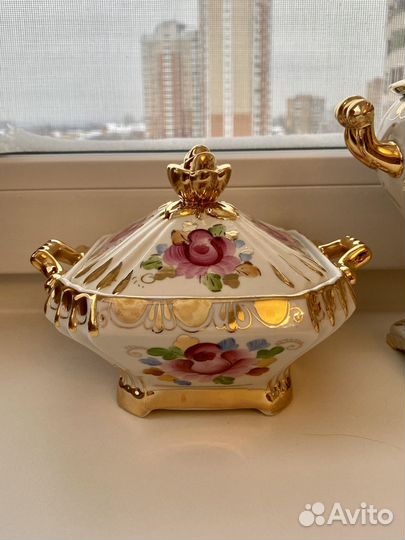 Розовая Гжель. Самовар и две конфетницы. Винтаж