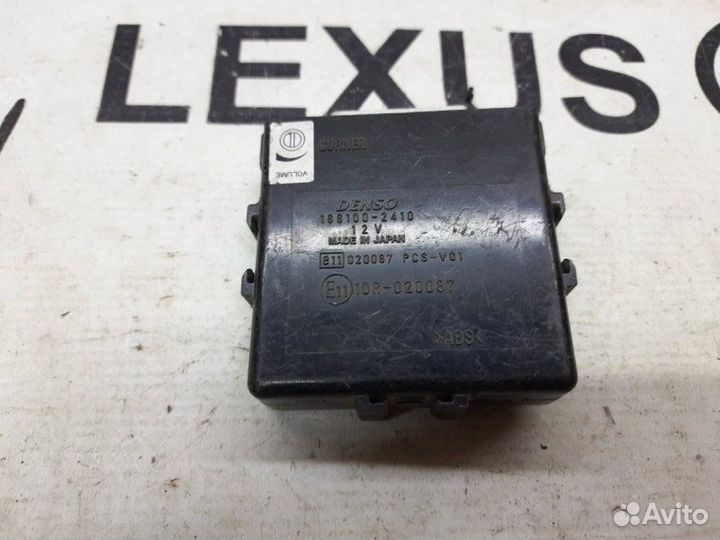 Блок управления парктроником Toyota Camry V40