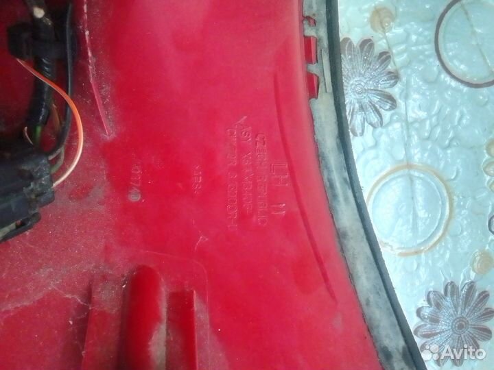 Фонарь задний форд фокус 1 (хетчбек)