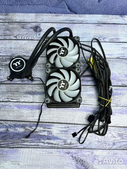 Сжо Thermaltake 240 argb Sync