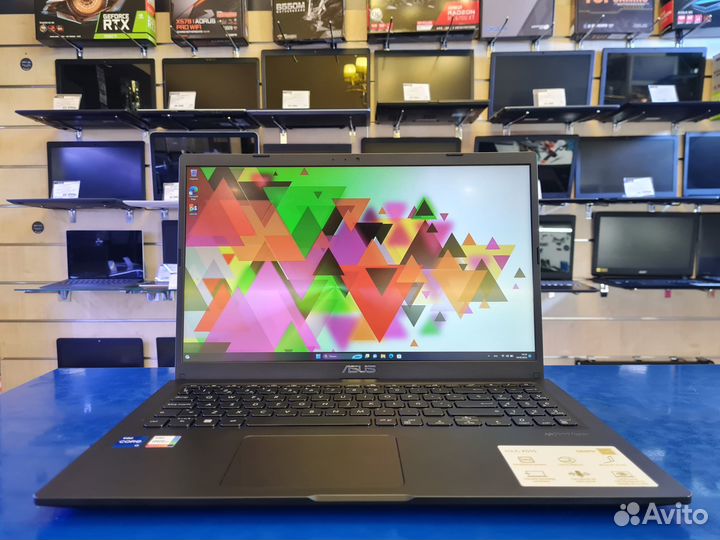 Ноутбук Asus 15.6