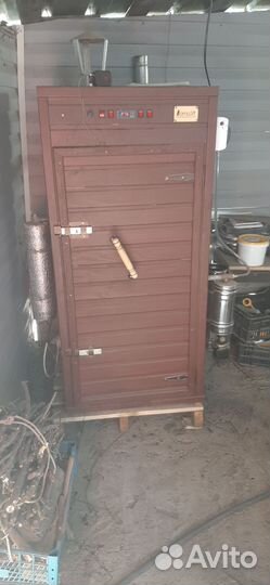 Коптильня с сушкой и вялкой