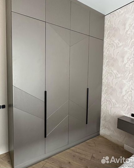 Многофункциональный шкаф