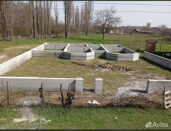 Заливаем фундамент