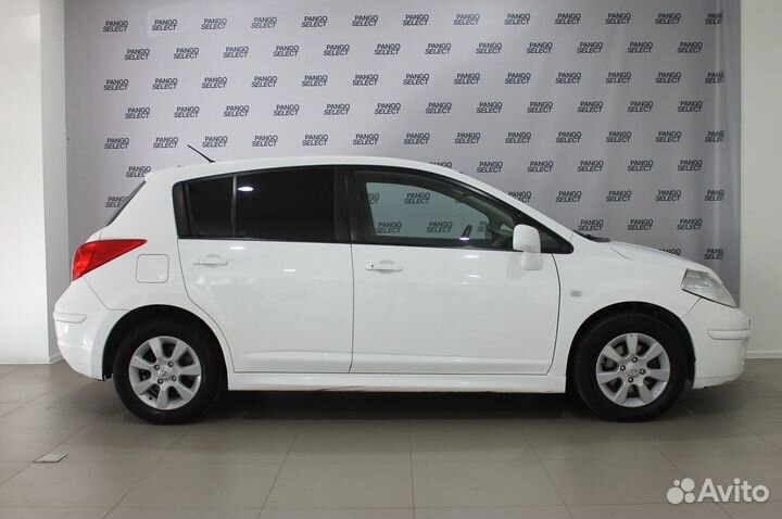 Nissan Tiida 1.6 AT, 2011, 211 024 км