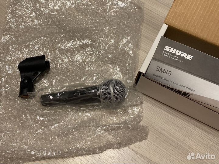 Вокальный микрофон shure SM48S-LC