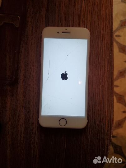 iPhone 6S, 32 ГБ