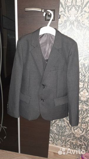 Школьный костюм